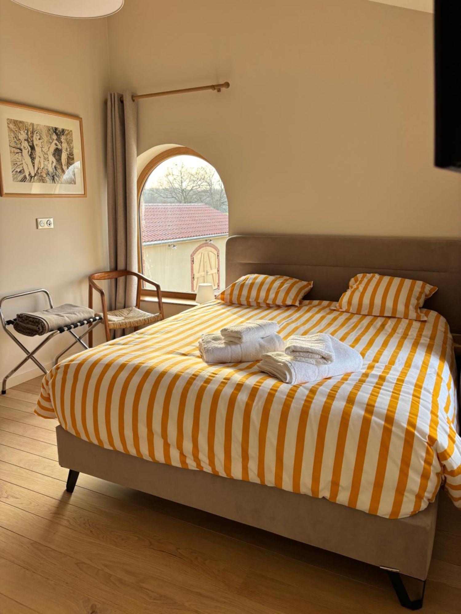 Bed and Breakfast Le Domaine Du Pin Châtillon-sur-Chalaronne Exteriér fotografie